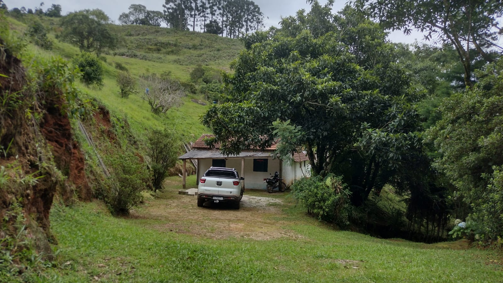 Sítio - 11 alqueires em Cunha/SP